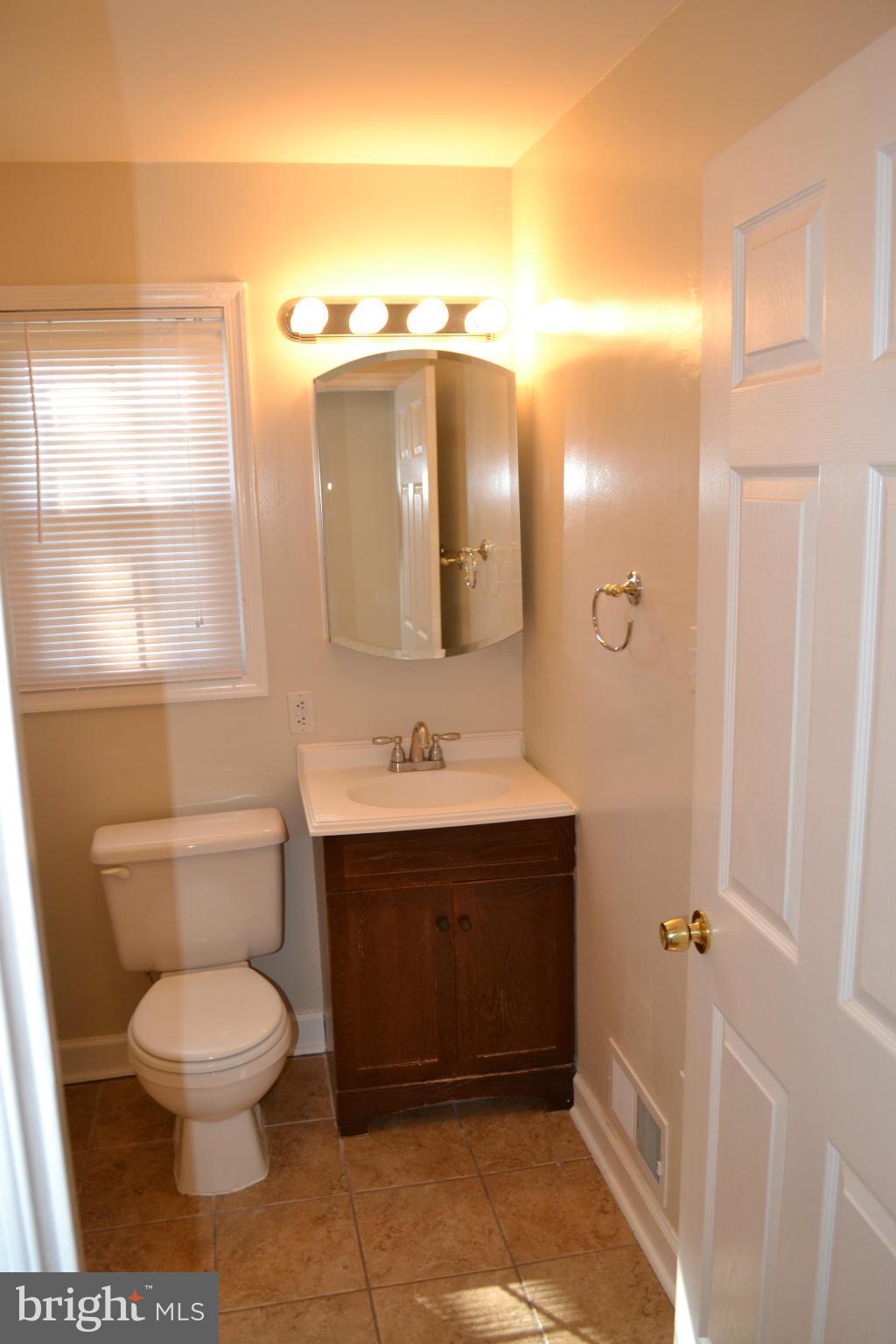 18711 Preston Road Hagerstown, MD 21742 - Photo 11 of 23 Bath