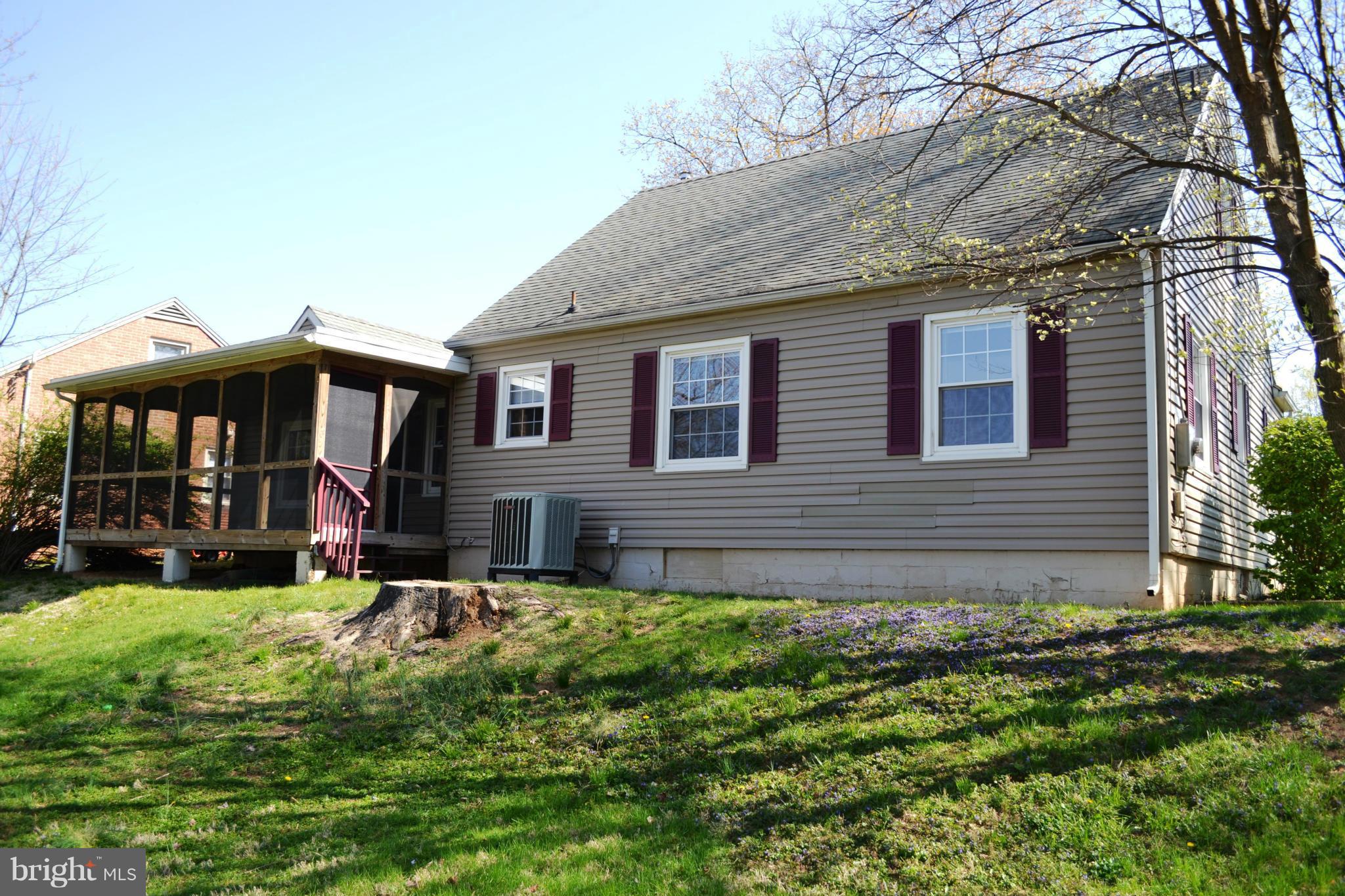 18711 Preston Road Hagerstown, MD 21742 - Photo 21 of 23 Exterior (Rear)
