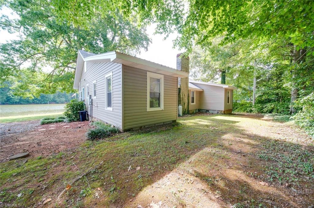 1112 Young Mill Road Lexington, NC 27292 - Photo 17 of 46 Gallery Image 17