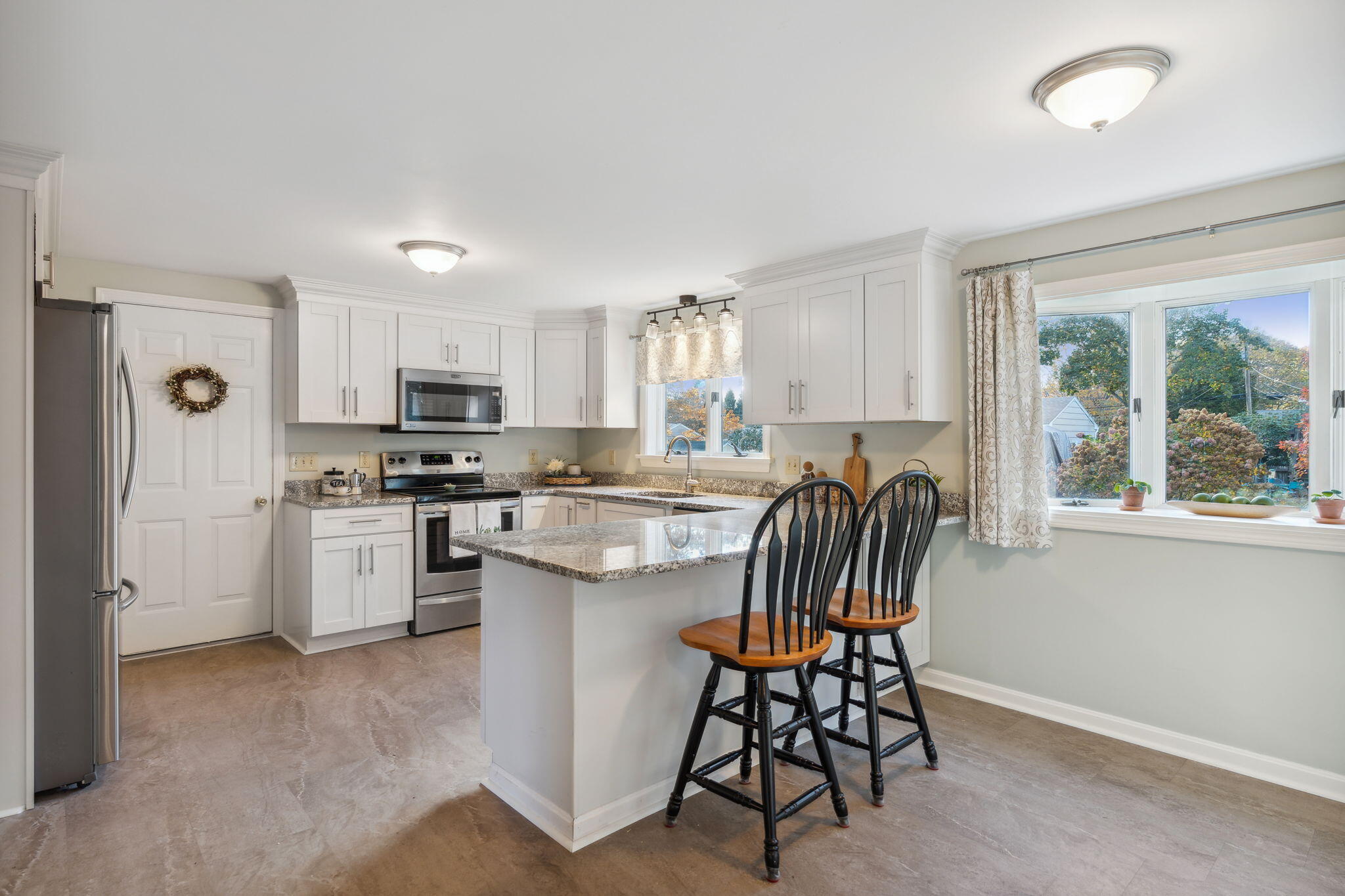 10 Hampton Road Cape Elizabeth, ME 04107 - Photo 13 of 40 10 Hampton Road