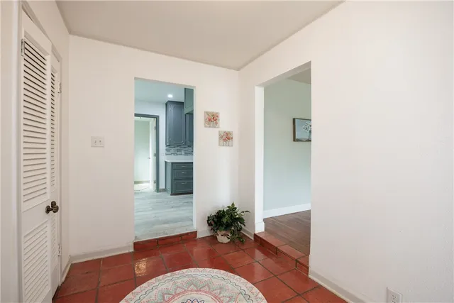 $225,000 | 615 East Henderson Street, Bishop, TX 78343