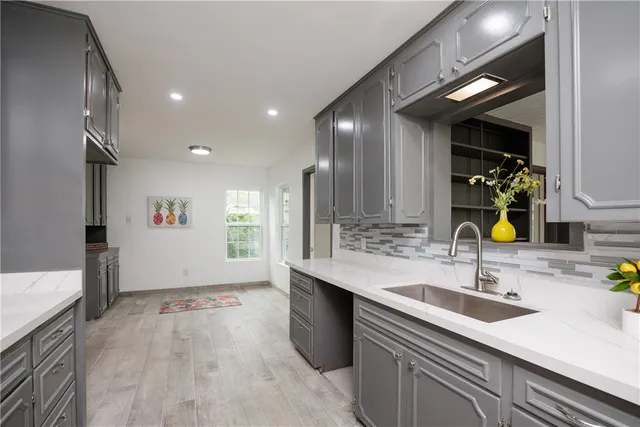 $225,000 | 615 East Henderson Street, Bishop, TX 78343