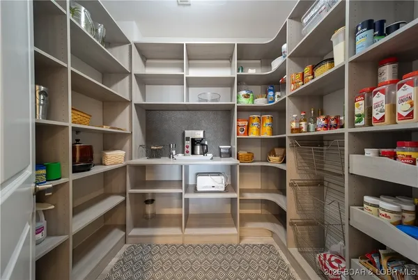$1,099,000 | 166 Captiva Drive, Unit 3G, Sunrise Beach, MO 65079