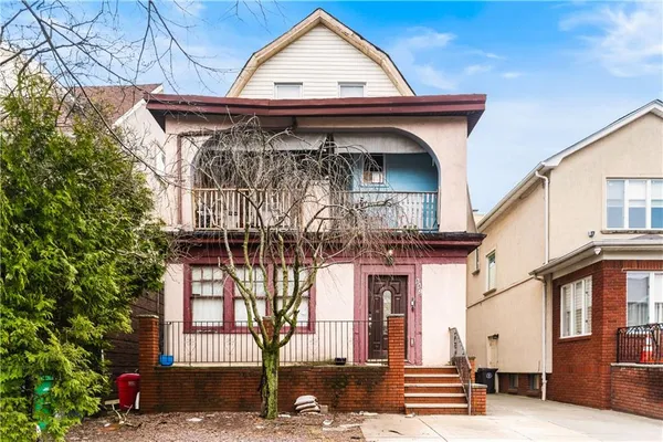 $2,999,000 | 882 East 10th Street | Midwood Manor