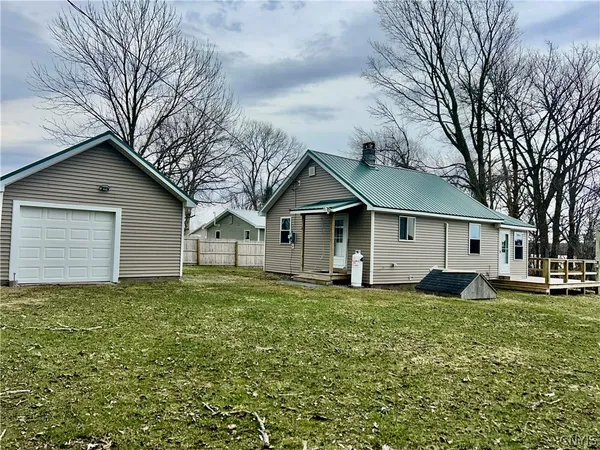 $279,999 | 4010 County Rte 6, Oswegatchie, NY 13669