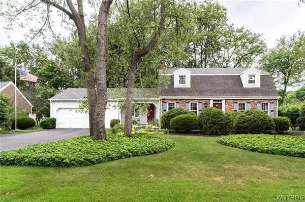 $375,000 | 6 Woodcrest Drive, Batavia City, NY 14020
