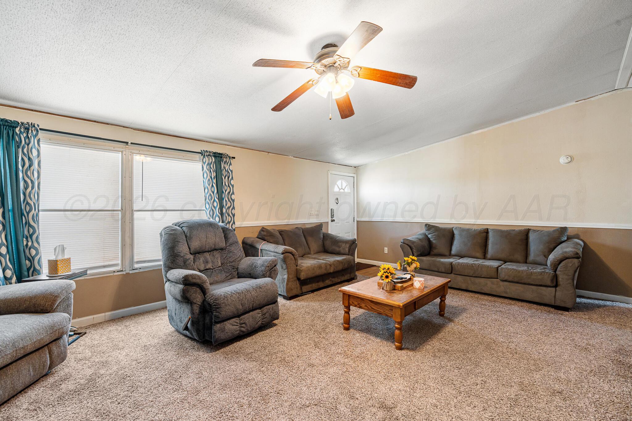 1451 Claude Road Amarillo, TX 79118 - Photo 15 of 21 1451 Cladue -24