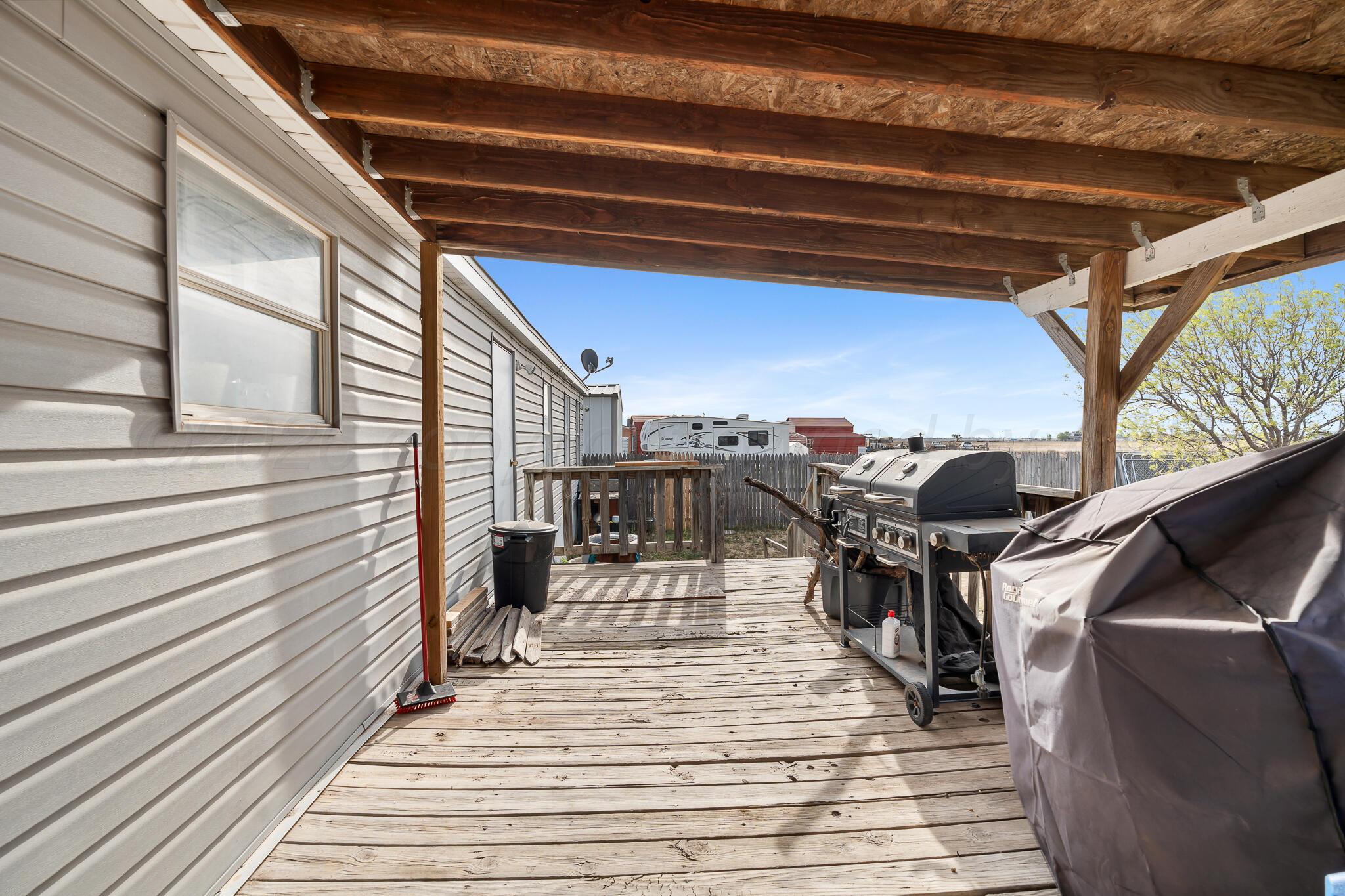 1451 Claude Road Amarillo, TX 79118 - Photo 18 of 21 1451 Cladue -8