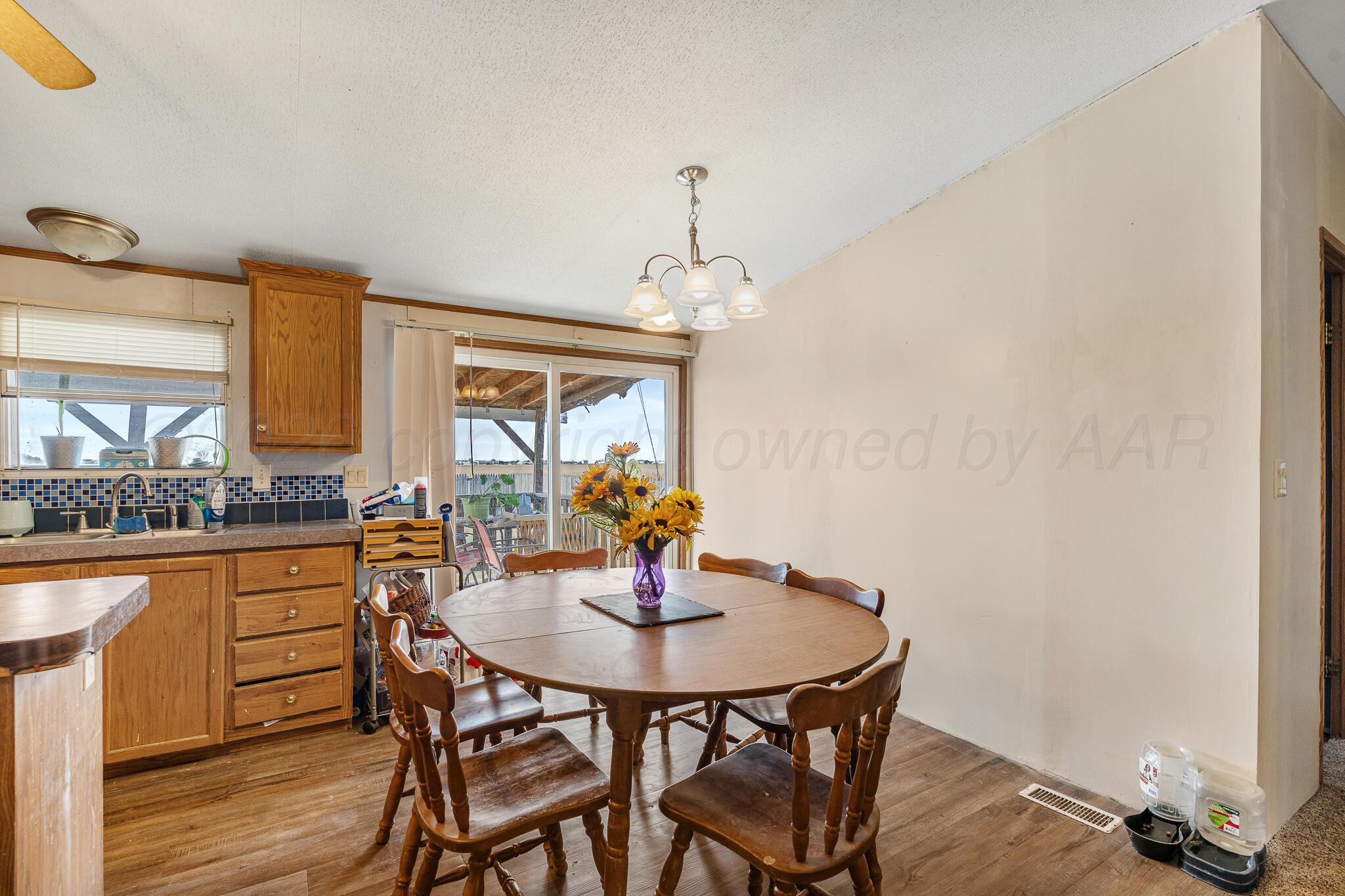 1451 Claude Road Amarillo, TX 79118 - Photo 3 of 21 1451 Cladue -10