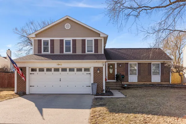 $411,000 | 1042 Churchill Drive, Bolingbrook, IL 60440