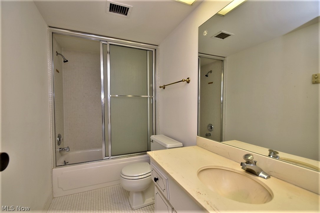 3701 Mayfield Road, Unit 308 Cleveland, OH 44121 - Photo 23 of 30 Gallery Image 23