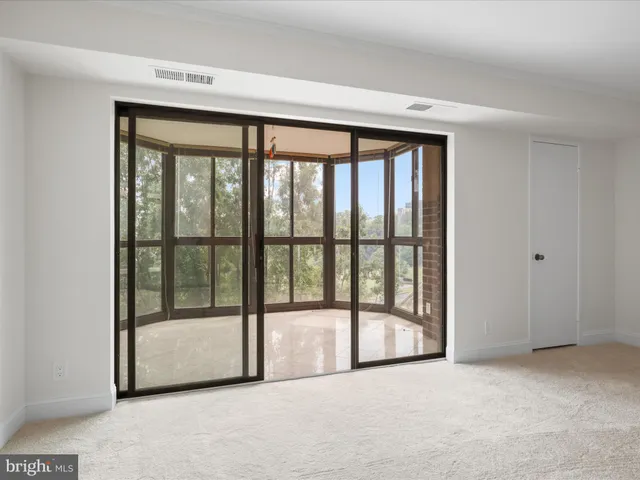 $499,000 | 1600 North Oak Street, Unit 524, Arlington, VA 22209