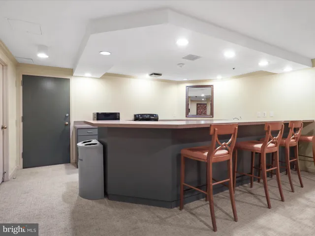 $499,000 | 1600 North Oak Street, Unit 524, Arlington, VA 22209