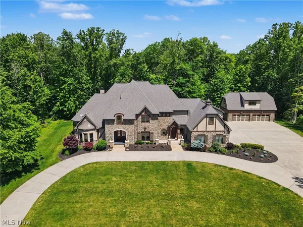 $2,500,000 | 215 Brighton Lane, Peninsula, OH 44264