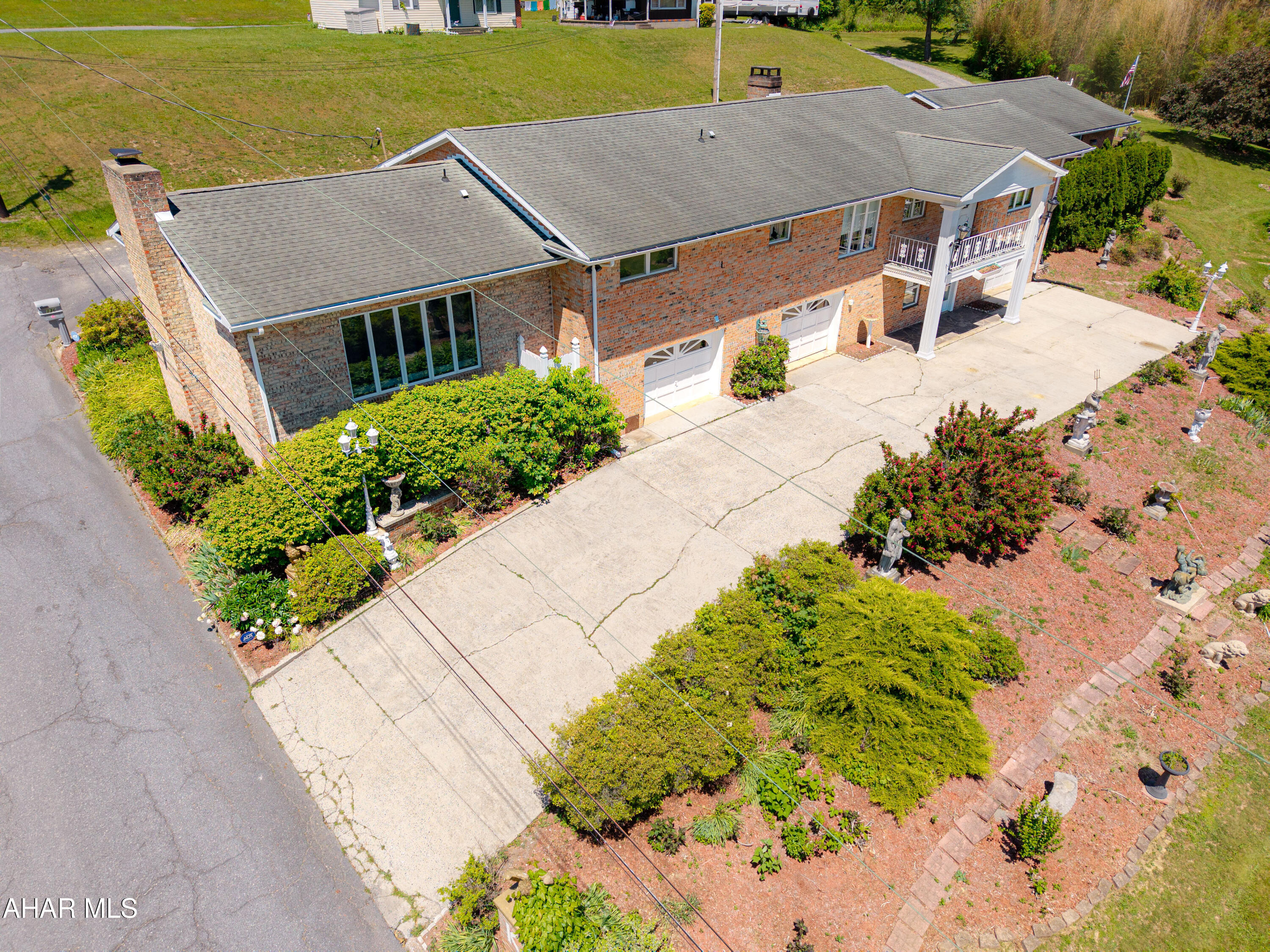 136 Valley View Road Bedford, PA 15522 - Photo 13 of 82