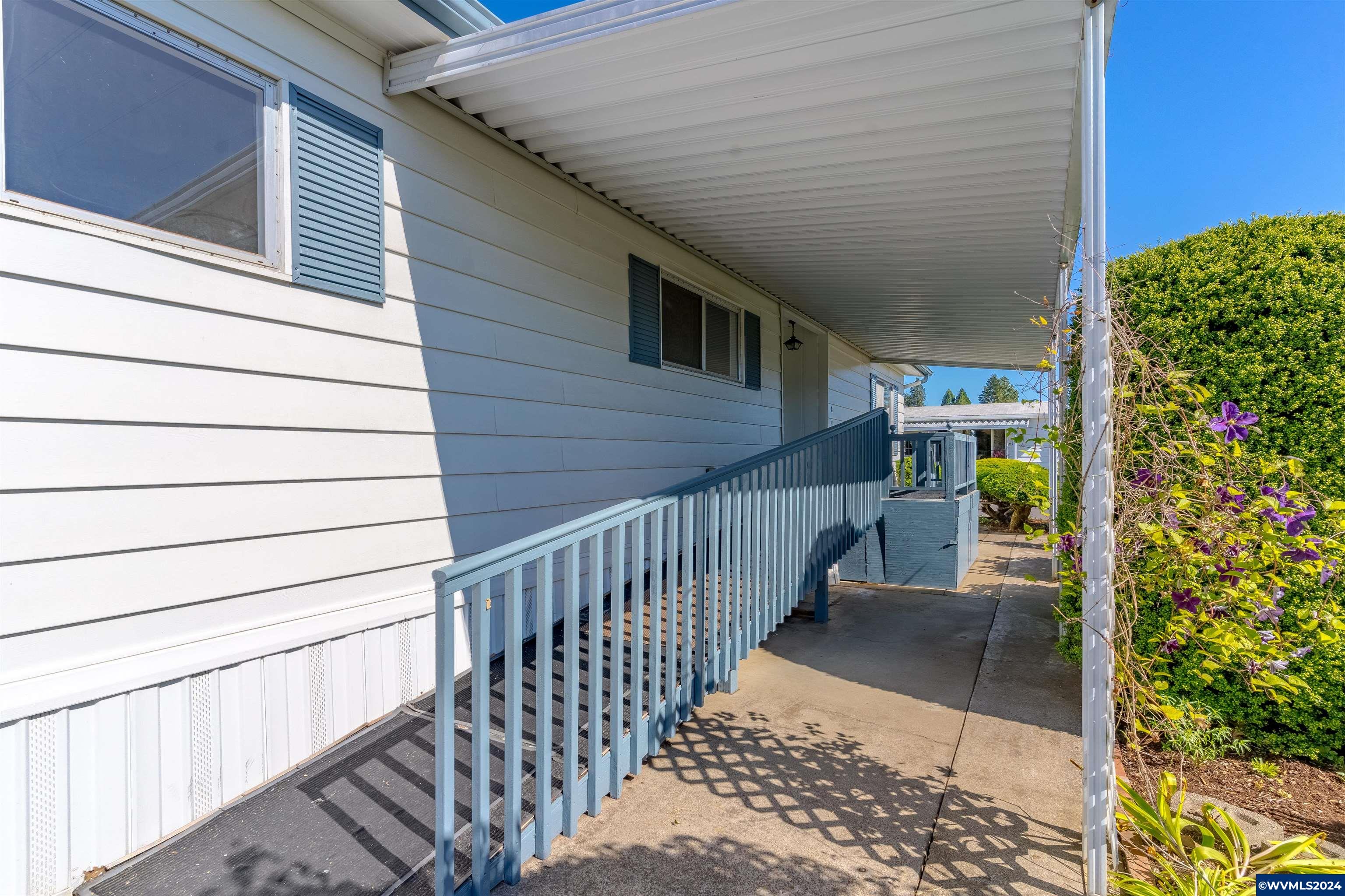 4940 Sunnyside Road Southeast, Unit B7 Salem, OR 97302 - Photo 7 of 29 Gallery Image 7