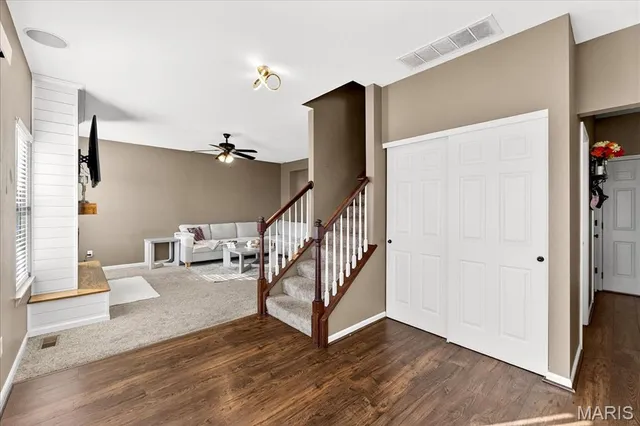 $415,000 | 916 Mountain Brook Court, O'Fallon, MO 63366