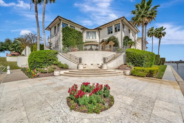 $5,900,000 | 14 Waterford Lane, League City, TX 77565
