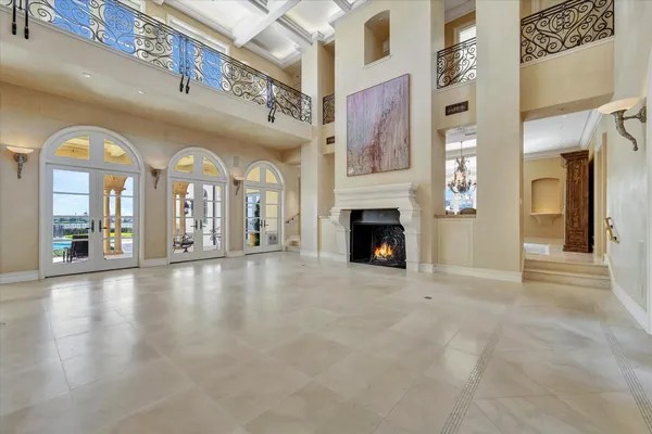 $5,900,000 | 14 Waterford Lane, League City, TX 77565