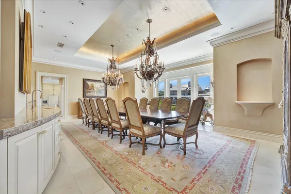 $5,900,000 | 14 Waterford Lane, League City, TX 77565