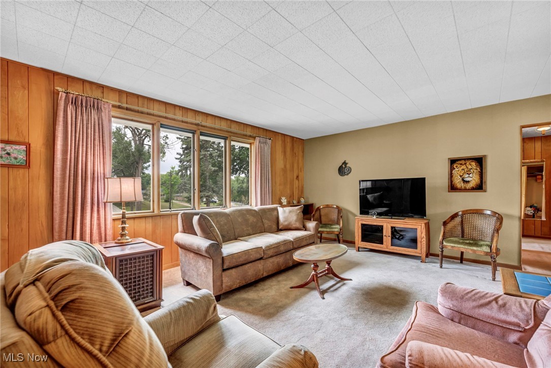 4320 West Sprague Road Cleveland, OH 44134 - Photo 5 of 50