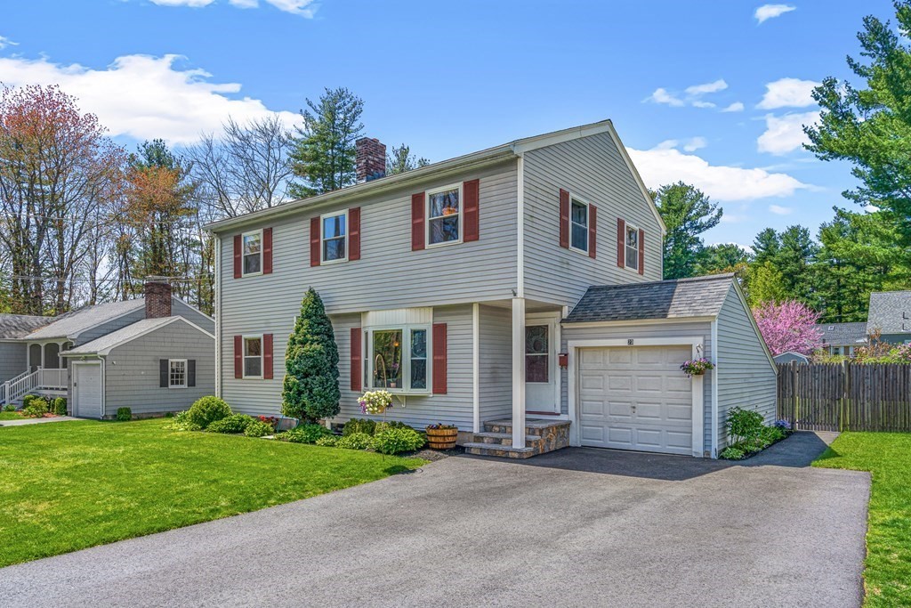 23 Dustin Road Reading, MA 01867 - Photo 1 of 38