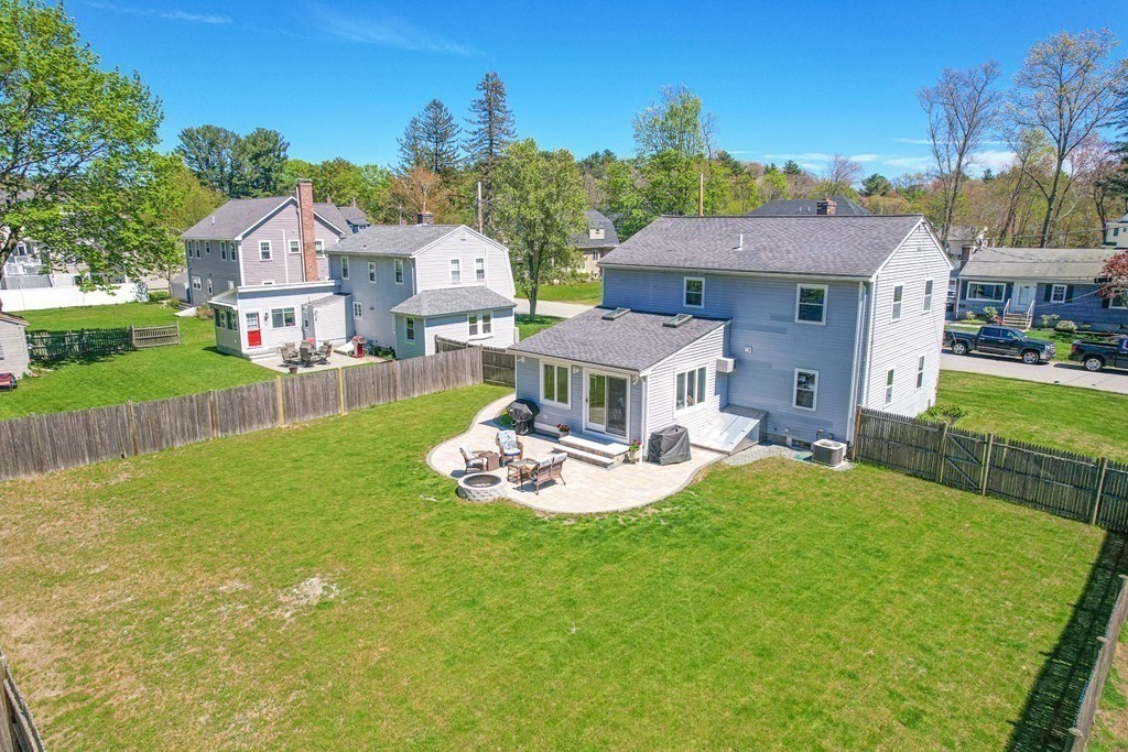 23 Dustin Road Reading, MA 01867 - Photo 35 of 38