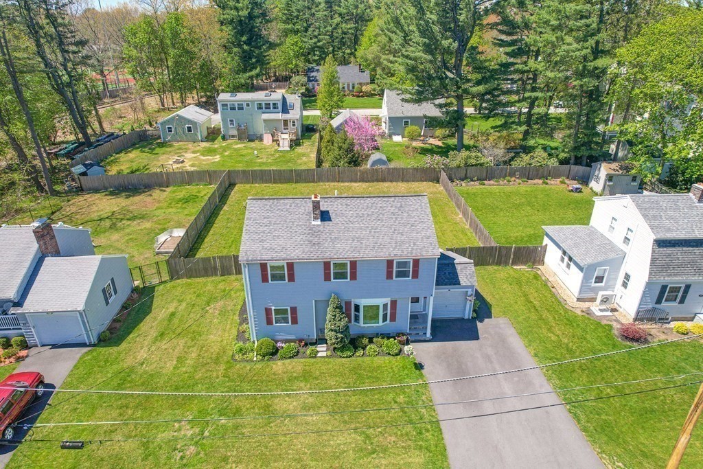 23 Dustin Road Reading, MA 01867 - Photo 38 of 38