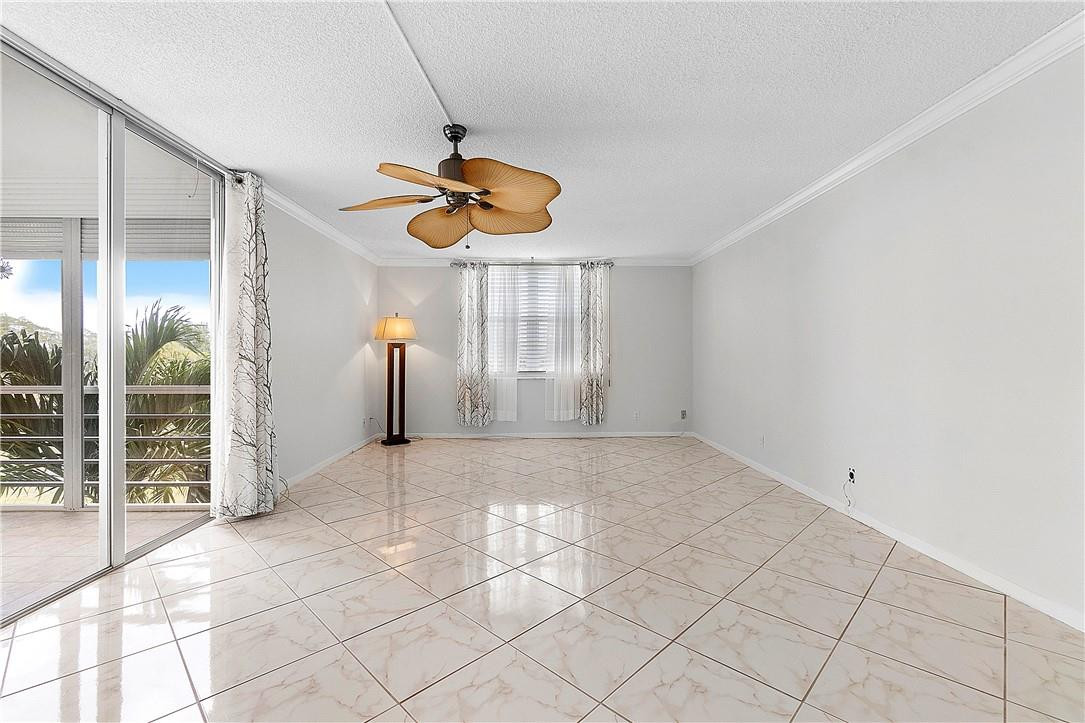 6100 Northwest 2nd Avenue, Unit 321 Boca Raton, FL 33487 - Photo 16 of 27 a view of an empty room with a window