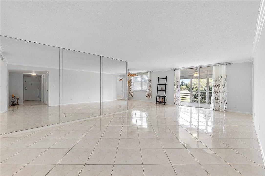 6100 Northwest 2nd Avenue, Unit 321 Boca Raton, FL 33487 - Photo 4 of 27 a view of empty room