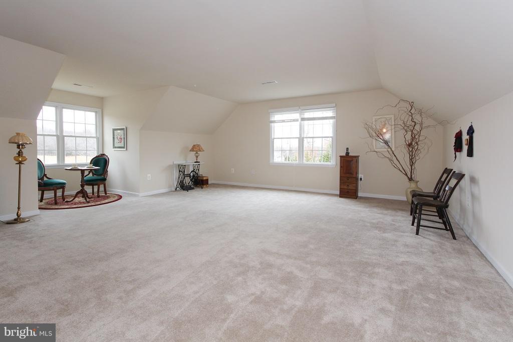 5661 Balls Mill Road Midland, VA 22728 - Photo 23 of 30 Huge upper level bonus room over garage!