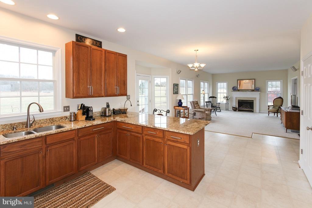 5661 Balls Mill Road Midland, VA 22728 - Photo 9 of 30 Kitchen