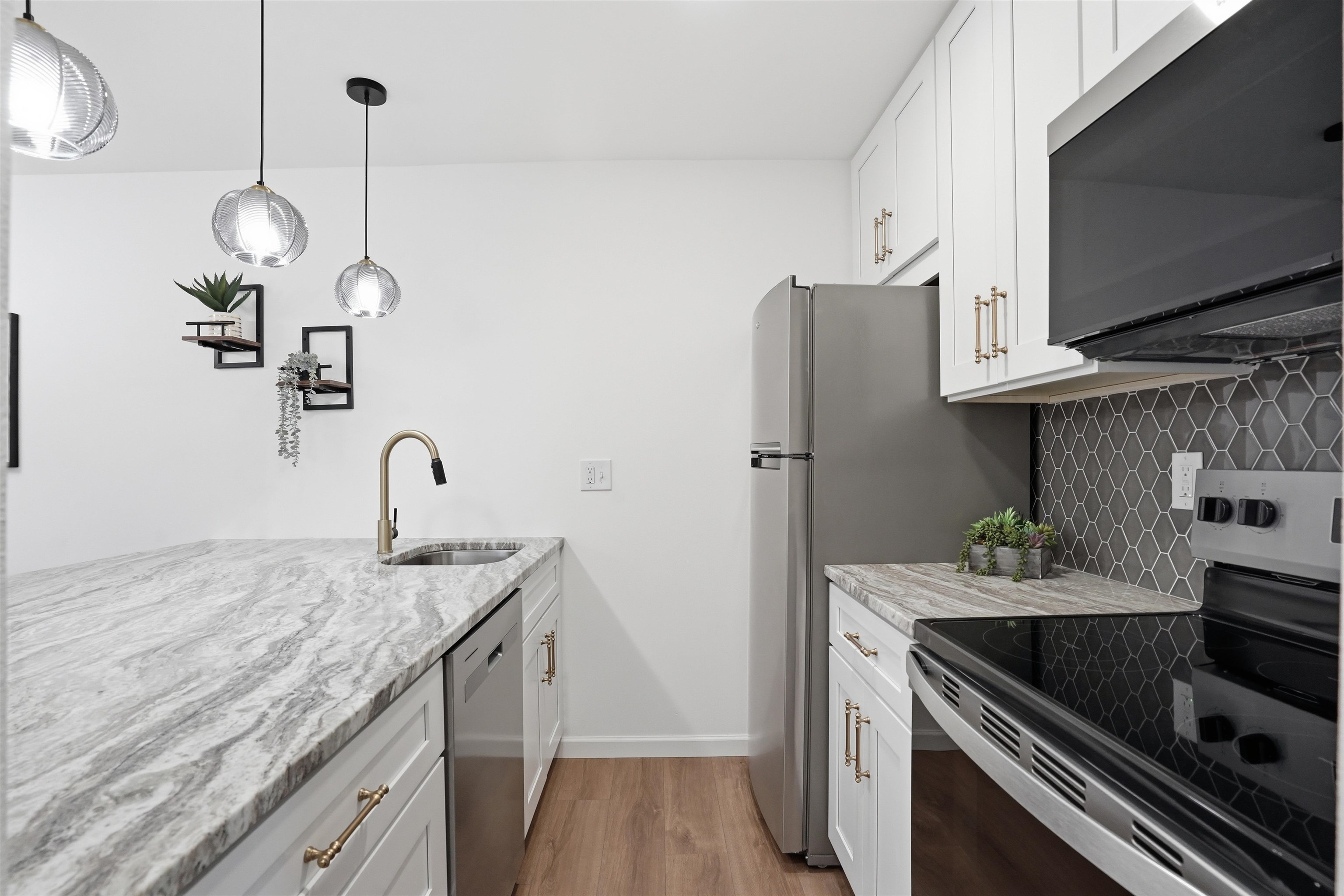 1509 Martin Street, Unit 2 Madison, WI 53713 - Photo 12 of 25