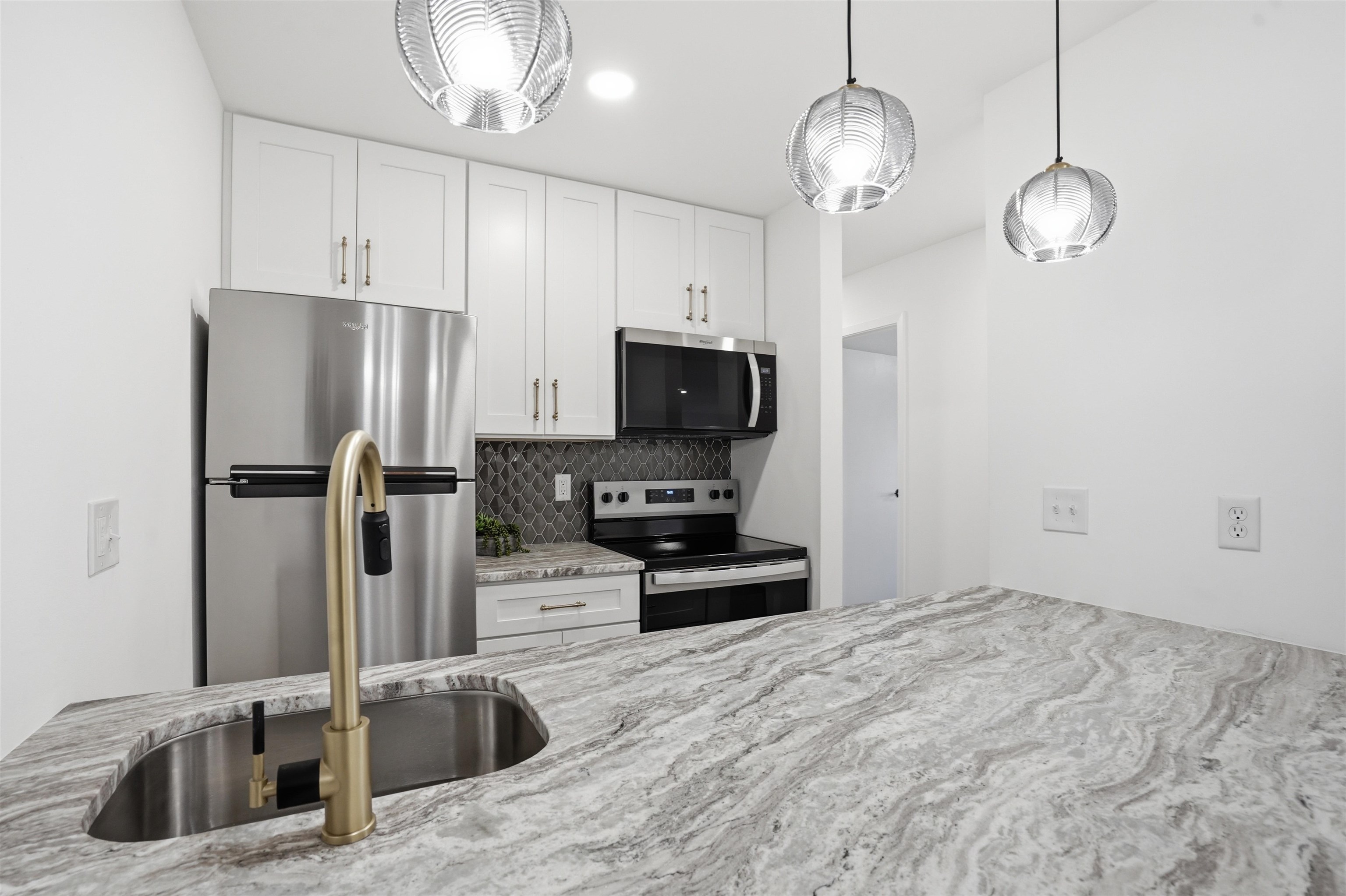 1509 Martin Street, Unit 2 Madison, WI 53713 - Photo 9 of 25