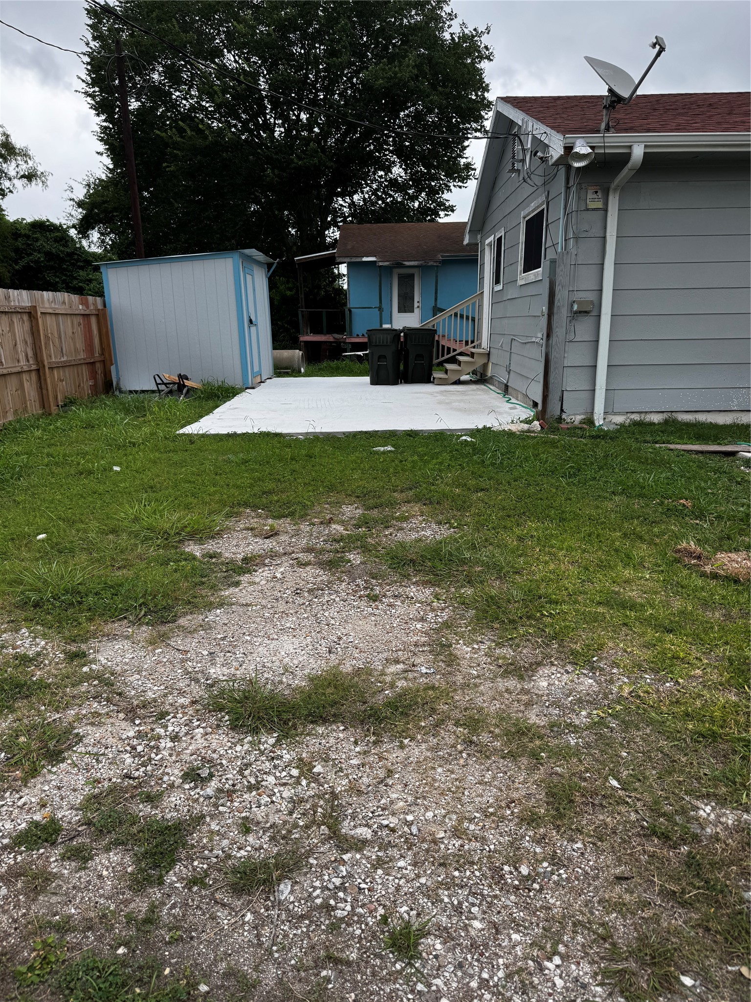 4515 7th Street Bacliff, TX 77518 - Photo 5 of 15 a view of a house with a yard
