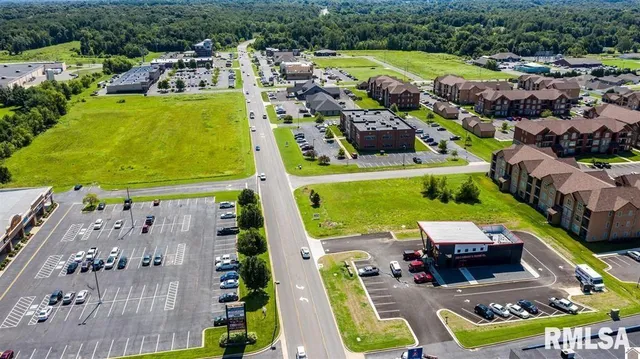 $1,500,000 | 4735 Village Square Drive, Paducah, KY 42001