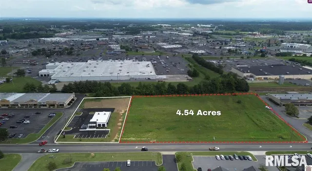 $1,500,000 | 4735 Village Square Drive, Paducah, KY 42001