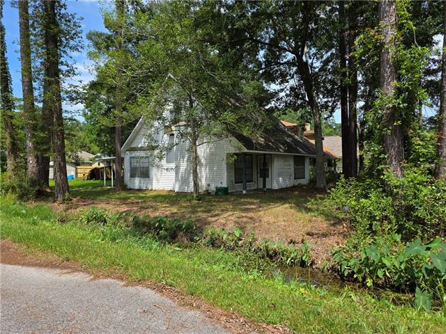 2034 Swan Street Slidell, LA 70460 - Photo 2 of 13