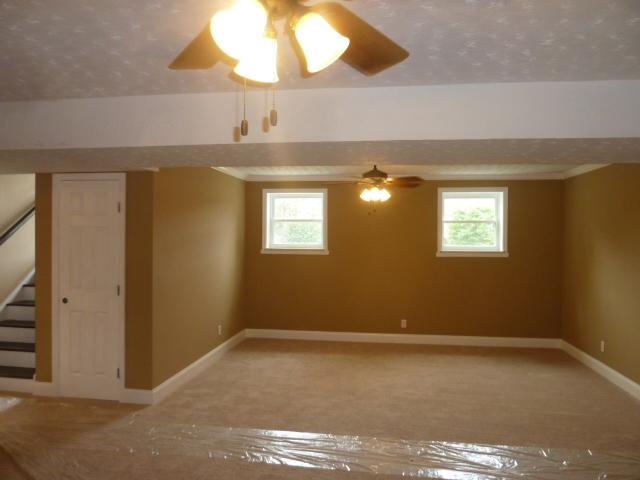7800 Whitcomb Road Powell, TN 37849 - Photo 4 of 12 P1260586