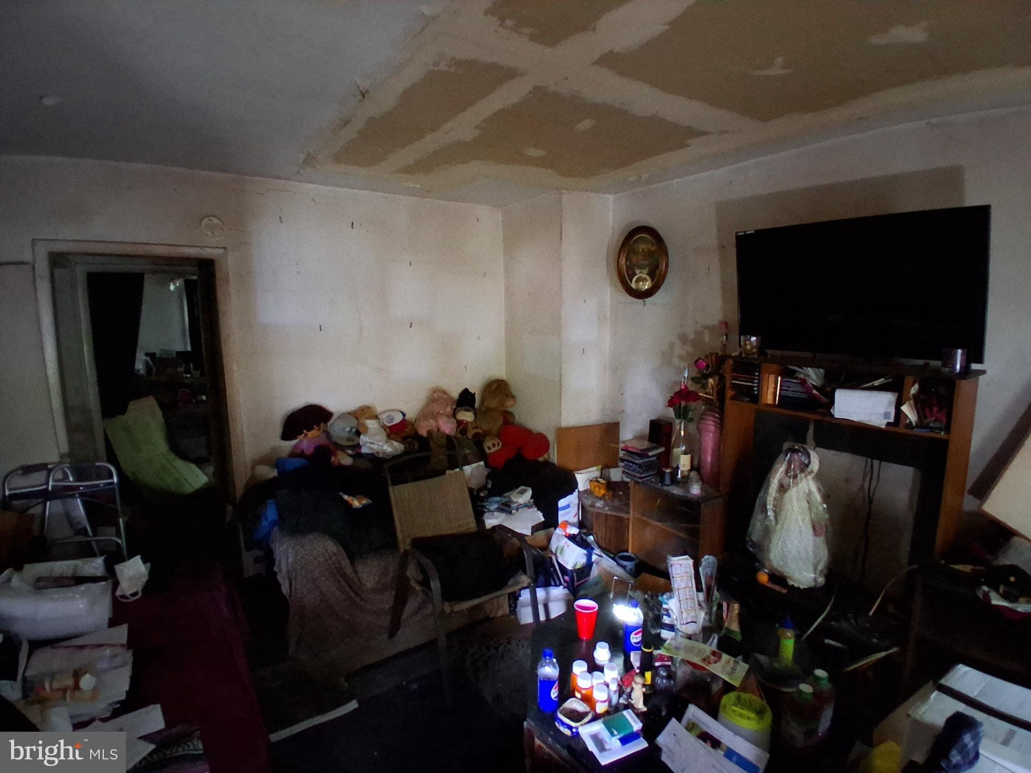 4035 Cedardale Road Baltimore, MD 21215 - Photo 5 of 40 a view of a room with gym equipment
