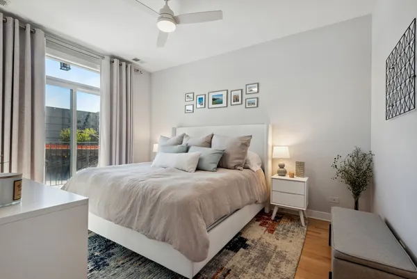 $3,700 | 821 West Superior Street, Unit 3, Chicago, IL 60642