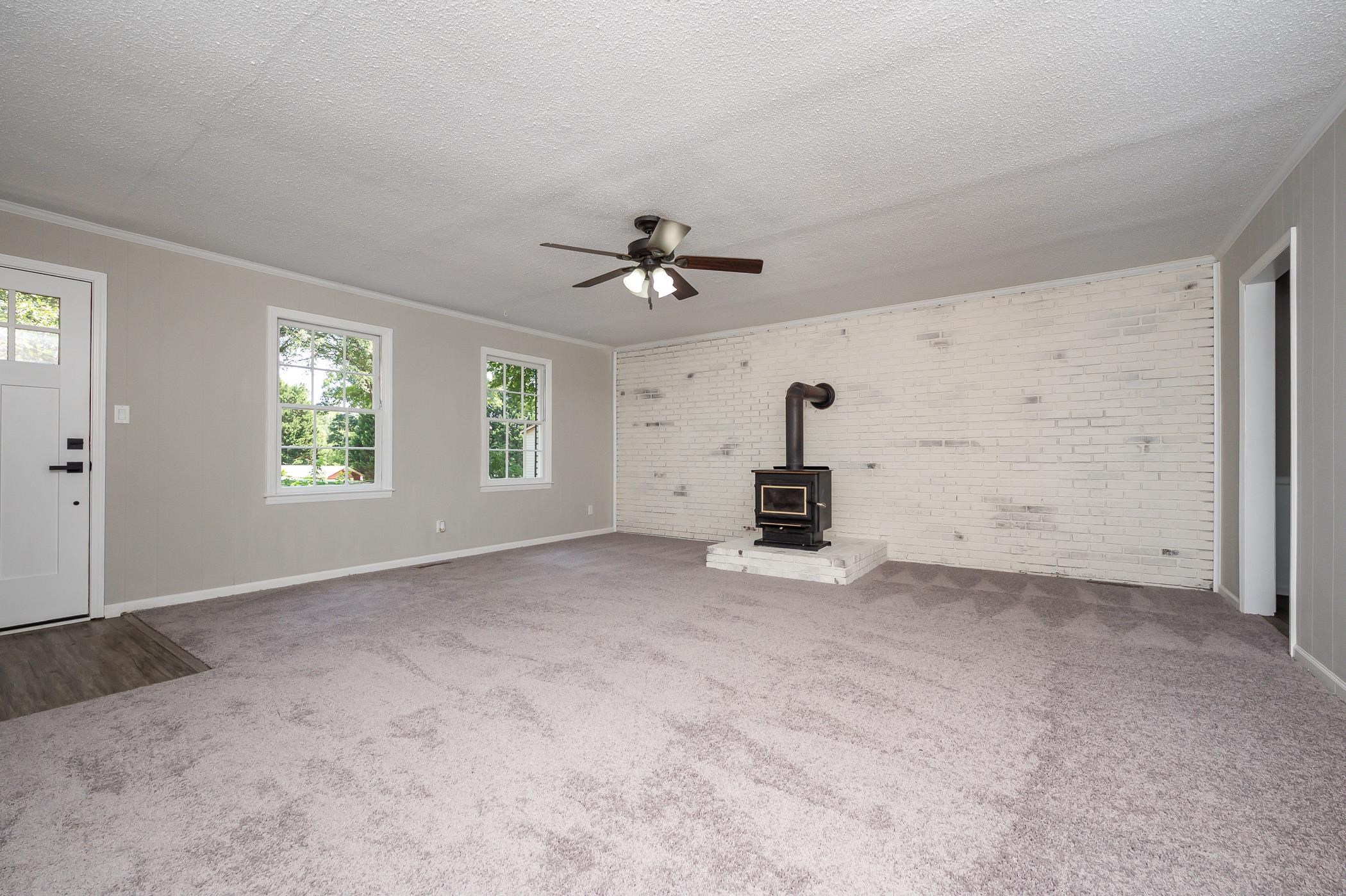 330 Johnson Avenue Inman, SC 29349 - Photo 11 of 31 Gallery Image 11