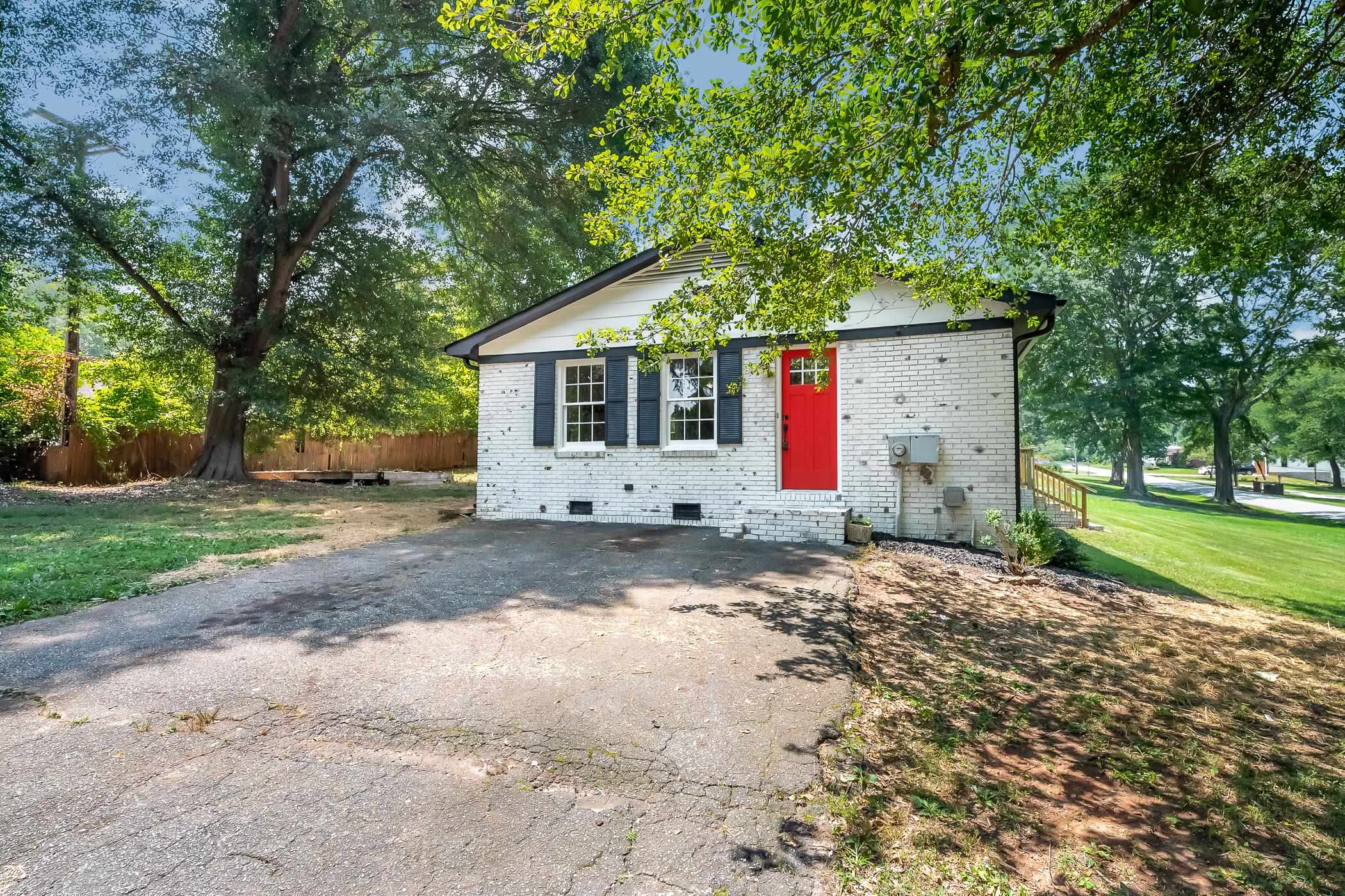 330 Johnson Avenue Inman, SC 29349 - Photo 30 of 31 Gallery Image 30