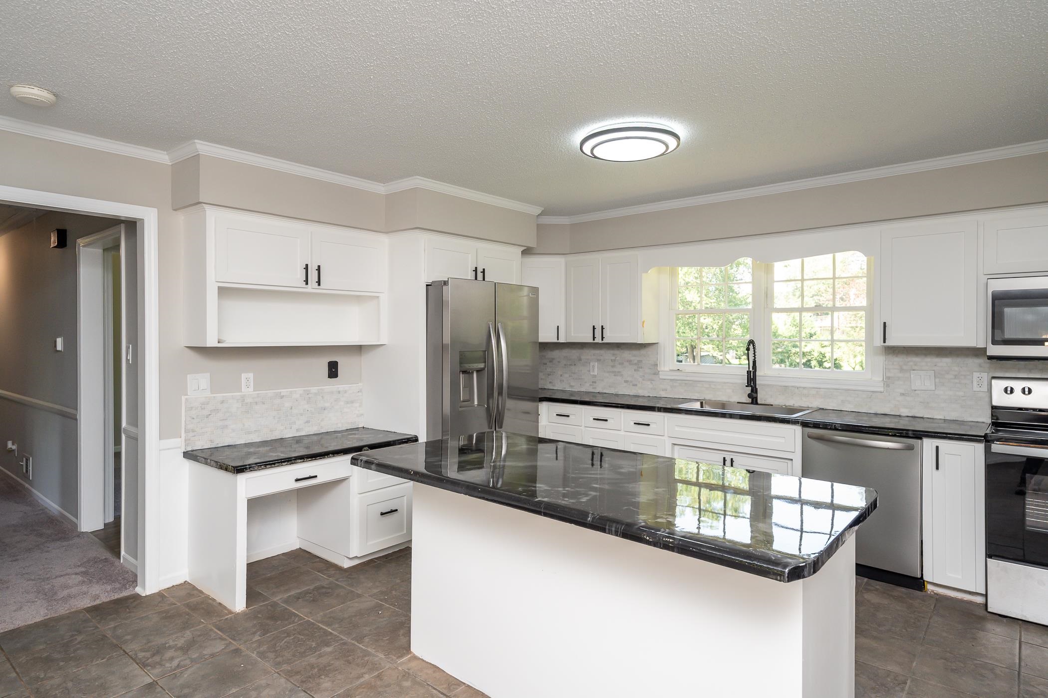 330 Johnson Avenue Inman, SC 29349 - Photo 8 of 31 Gallery Image 8