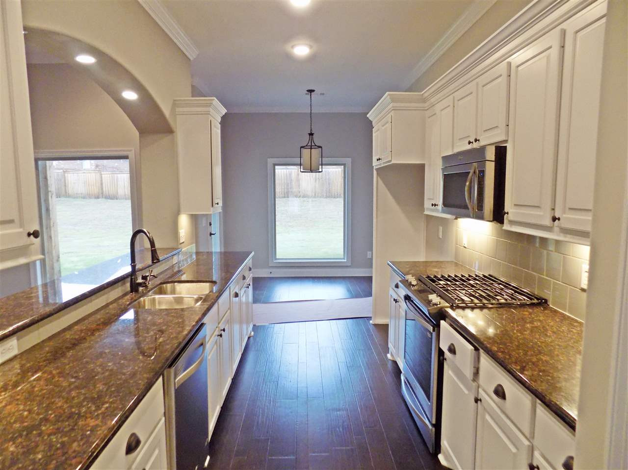 105 Springmeade Road Clinton, MS 39056 - Photo 3 of 17 Photo 3