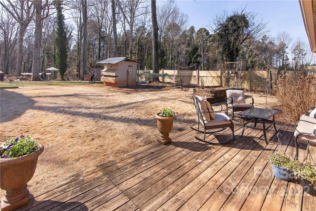 3124 Sunset Road Charlotte, NC 28216 - Photo 27 of 29 Gallery Image 27
