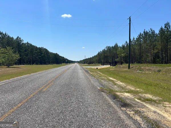 a view of a tennis court