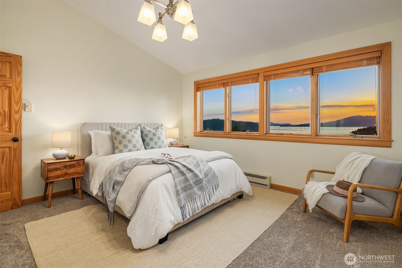 1002 Chuckanut Drive Bellingham, WA 98229 - Photo 18 of 40 a bedroom with a bed and a large window