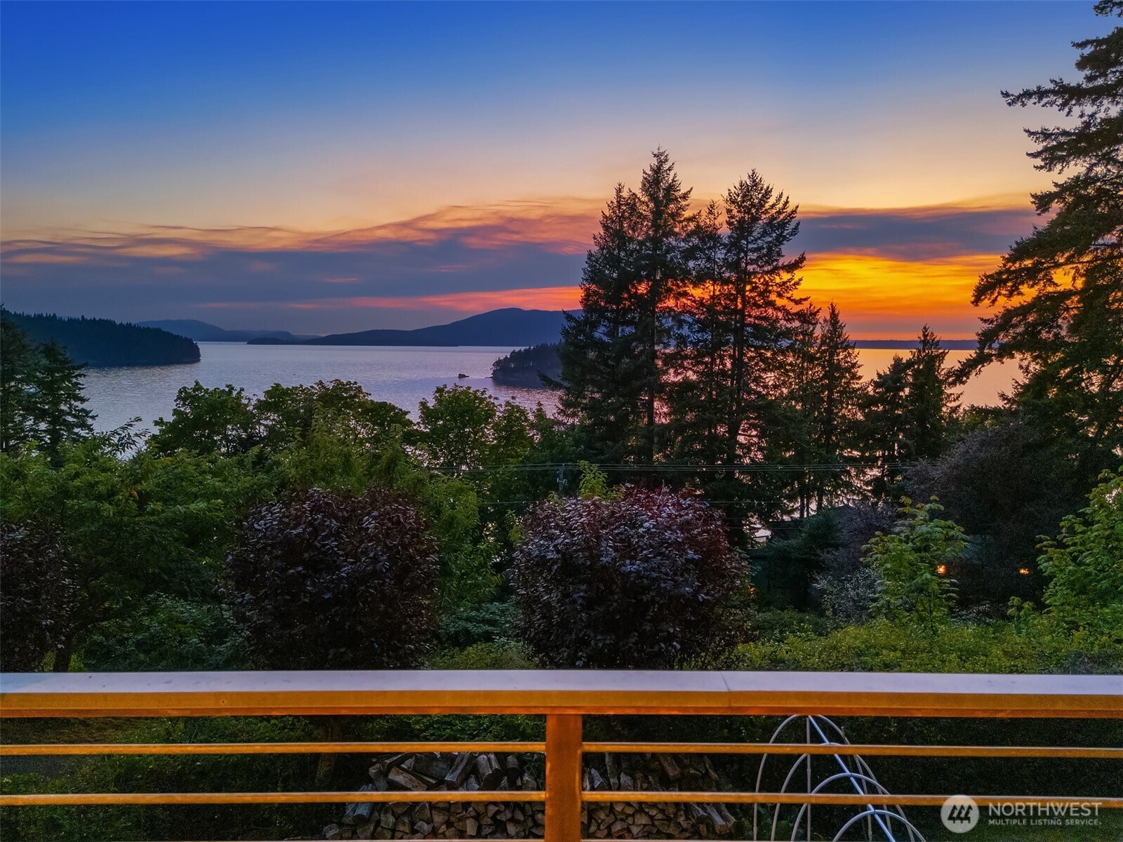 1002 Chuckanut Drive Bellingham, WA 98229 - Photo 40 of 40 a view of mountain view from a space