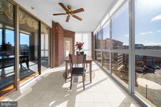 $395,000 | 19360 Magnolia Grove Square, Unit 412, Leesburg, VA 20176